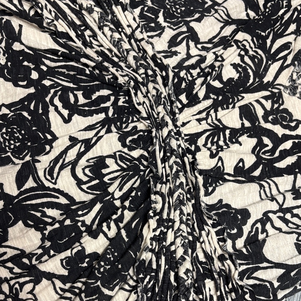 Y2K LOFT Black and Cream Floral Blouse - Picture 10 of 15